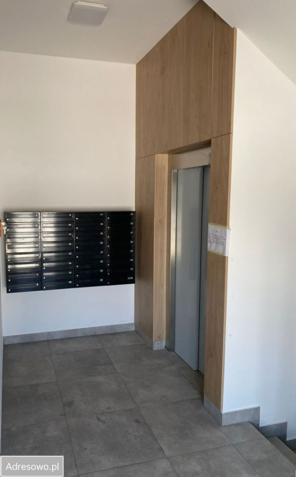 Mieszkanie 4-pokojowe Busko-Zdrój, ul. Władysława Broniewskiego. Zdjęcie 6