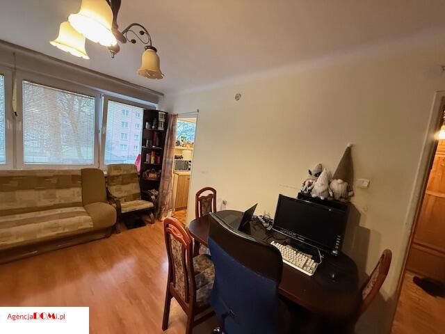 Mieszkanie 2-pokojowe Błonie. Zdjęcie 2