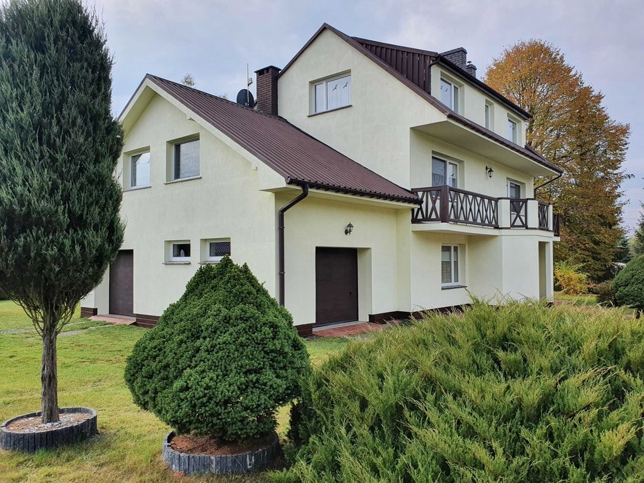 dom wolnostojący, 7 pokoi Dąbrowa Górnicza. Zdjęcie 1