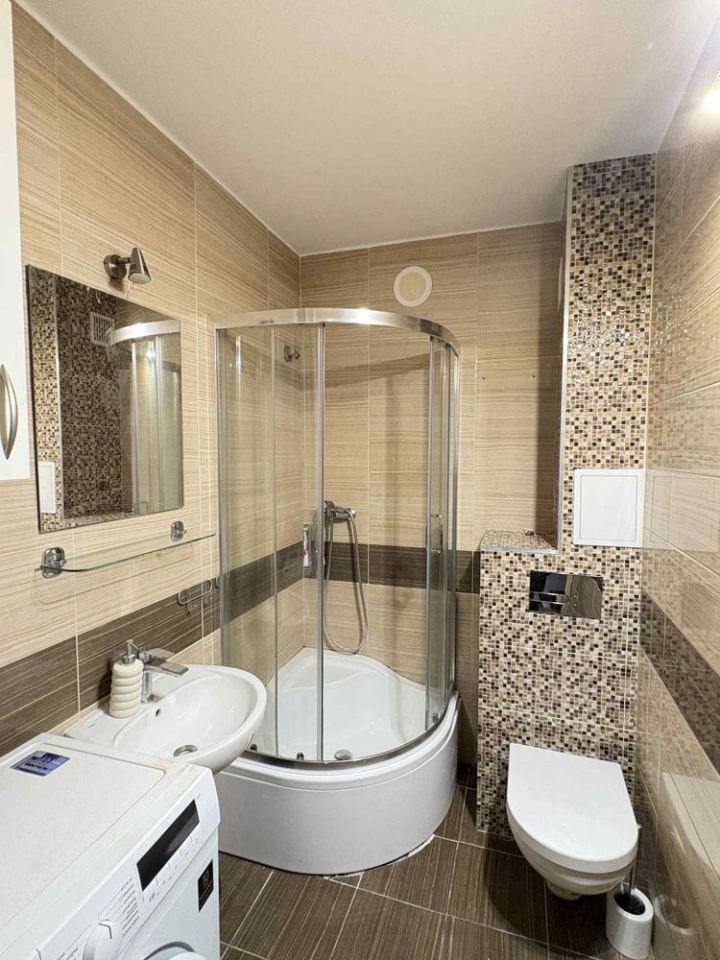 Mieszkanie 2-pokojowe Kraków Bieńczyce, os. Kazimierzowskie. Zdjęcie 3