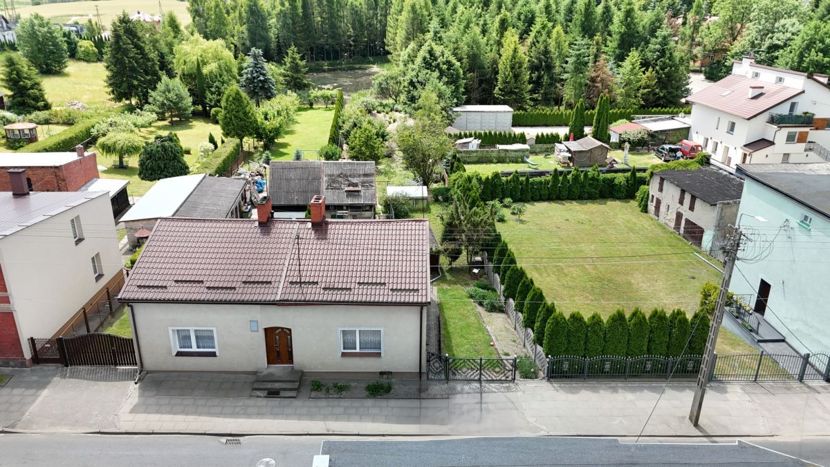 bliźniak, 2 pokoje Lubichowo. Zdjęcie 10