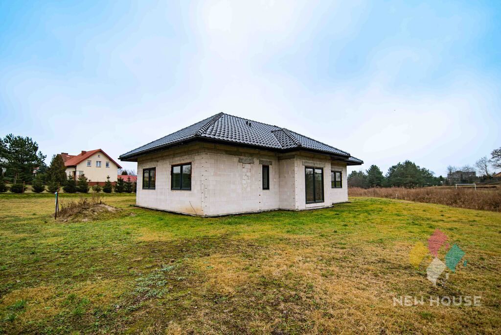 dom wolnostojący, 4 pokoje Smolajny. Zdjęcie 24