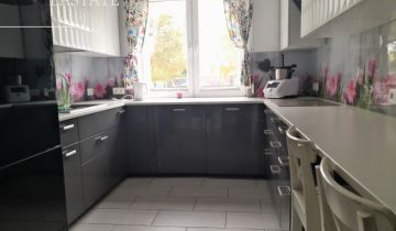 dom szeregowy, 6 pokoi Kobyłka, ul. Wesoła