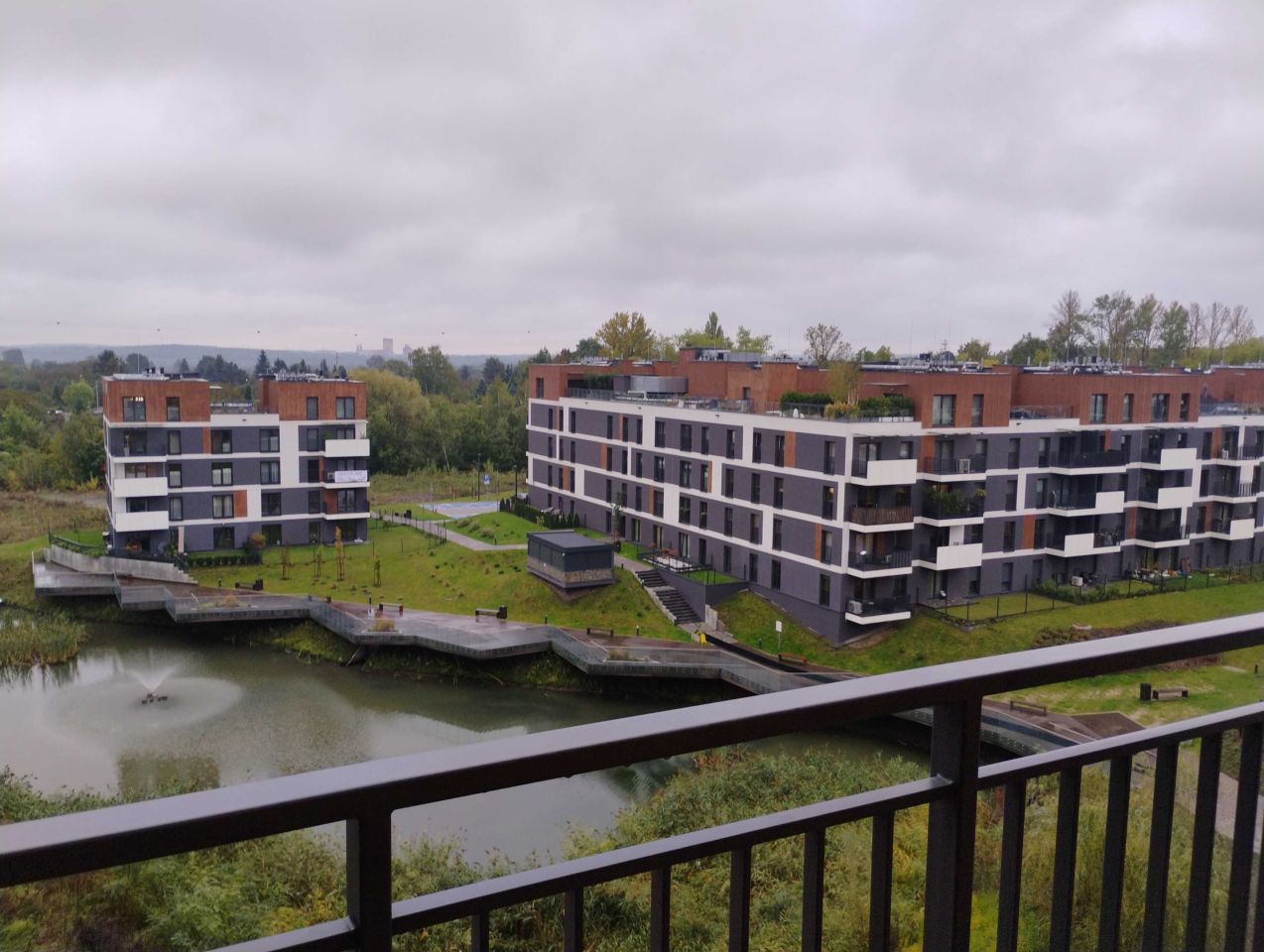 Mieszkanie 3-pokojowe Katowice Brynów. Zdjęcie 3