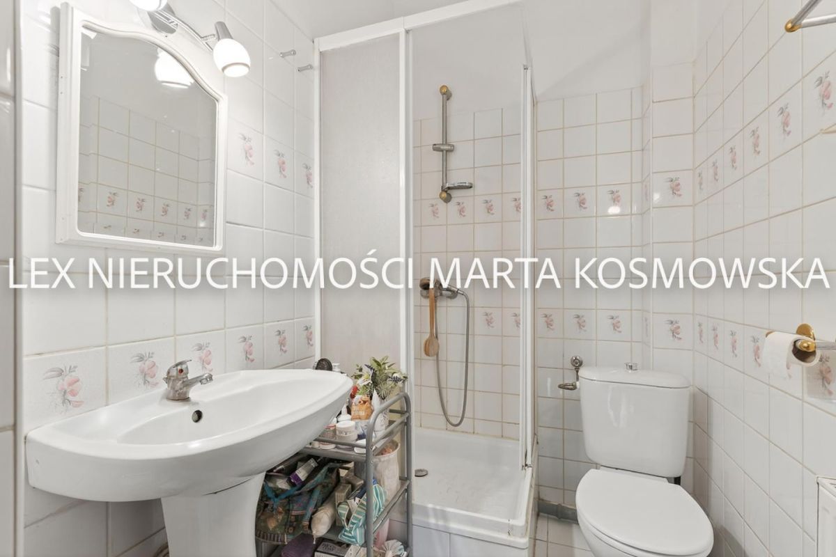 dom wolnostojący, 11 pokoi Owczarnia. Zdjęcie 6