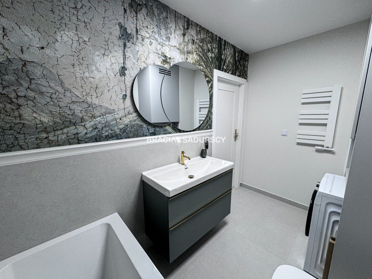 Mieszkanie 5-pokojowe Niepołomice. Zdjęcie 14