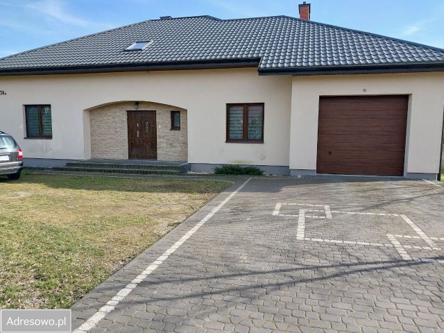 dom wolnostojący, 4 pokoje Zielonka Nowa. Zdjęcie 1