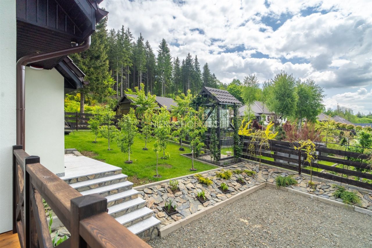 dom wolnostojący, 3 pokoje Jarkowice. Zdjęcie 2