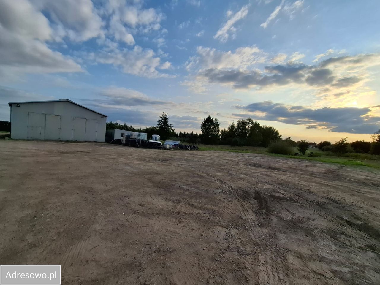 Hala/magazyn Jasieniec, ul. Warecka. Zdjęcie 4