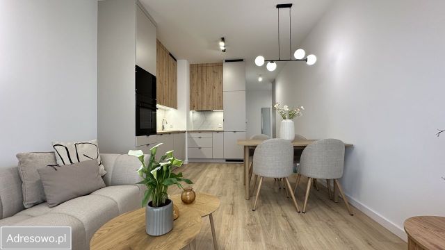 Mieszkanie 3-pokojowe Gniezno Skiereszewo, ul. Witolda Gombrowicza. Zdjęcie 1