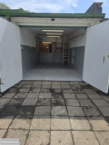 Garaż/miejsce parkingowe Świętochłowice, ul. Adama Mickiewicza. Zdjęcie 1