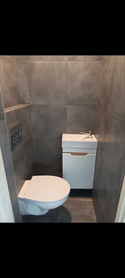 dom wolnostojący, 11 pokoi Swarzędz. Zdjęcie 2