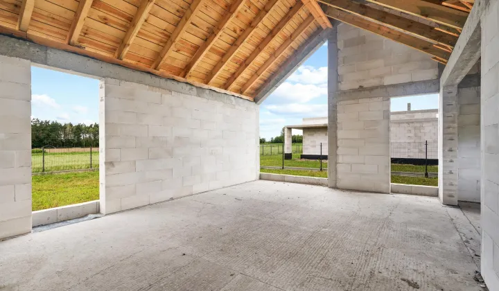 dom wolnostojący, 4 pokoje Komorowo, ul. Sadowa