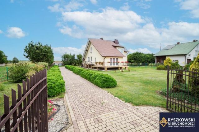 dom wolnostojący, 6 pokoi Zwódne. Zdjęcie 1