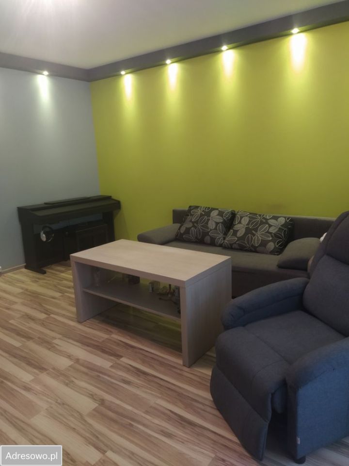 Mieszkanie 2-pokojowe Bełchatów, os. Okrzei. Zdjęcie 1