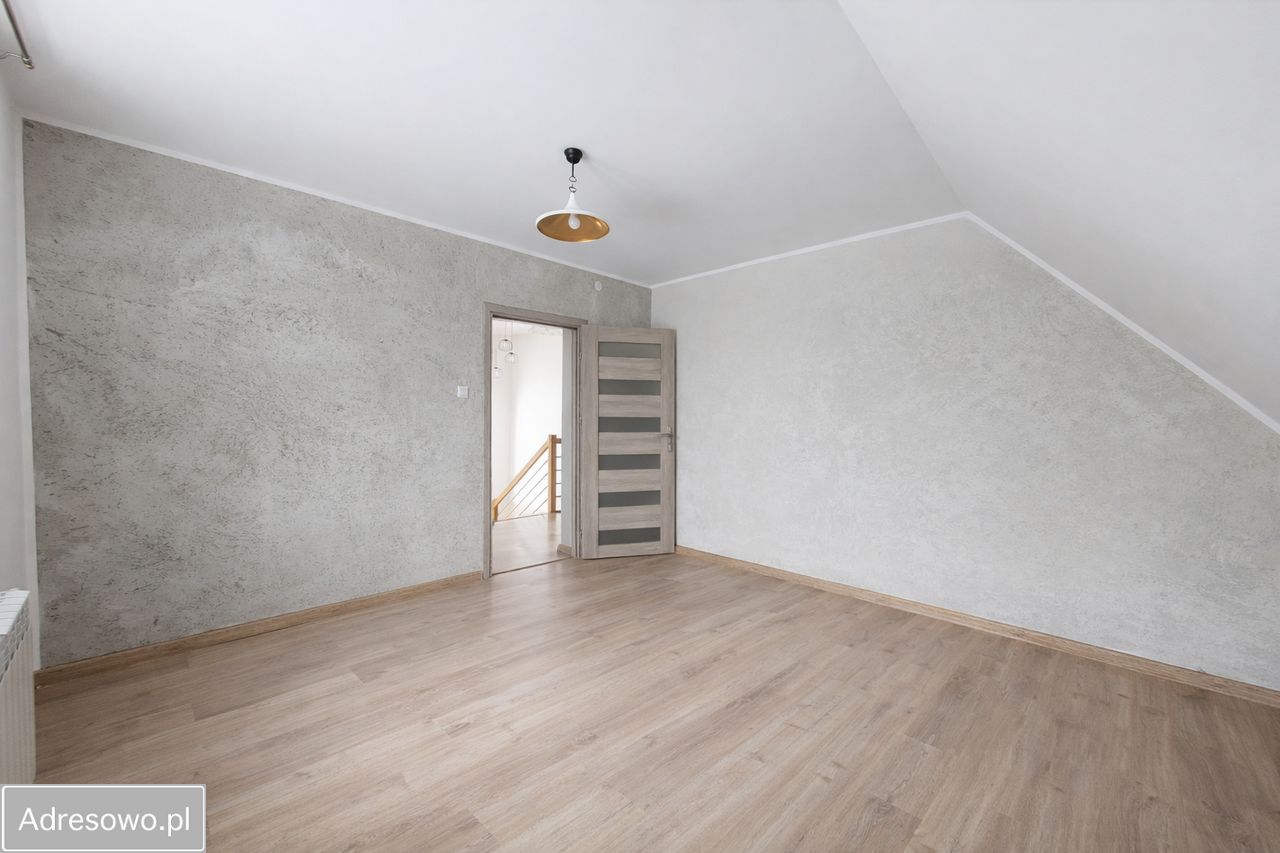 dom wolnostojący, 5 pokoi Osiek, ul. Długa. Zdjęcie 7