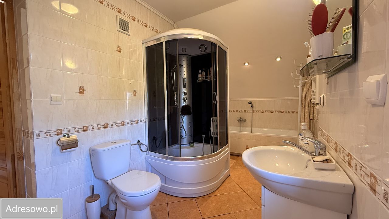 dom wolnostojący, 5 pokoi Dubaśno. Zdjęcie 18