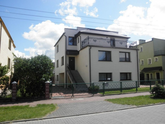 dom wolnostojący, 14 pokoi Łeba, ul. Emilii Plater. Zdjęcie 1