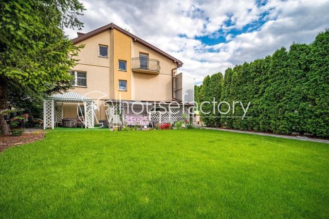 dom wolnostojący, 6 pokoi Koluszki. Zdjęcie 2