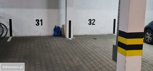 Garaż/miejsce parkingowe Kraków Dębniki, ul. prof. Michała Bobrzyńskiego. Zdjęcie 1