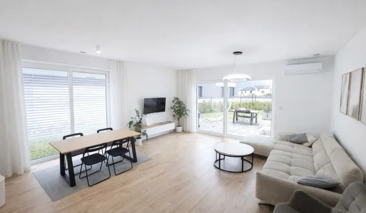 dom wolnostojący Pszenno