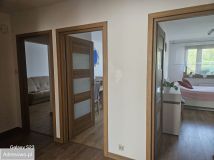 Mieszkanie 3-pokojowe Jelenia Góra Zabobrze, ul. Oskara Kolberga. Zdjęcie 2