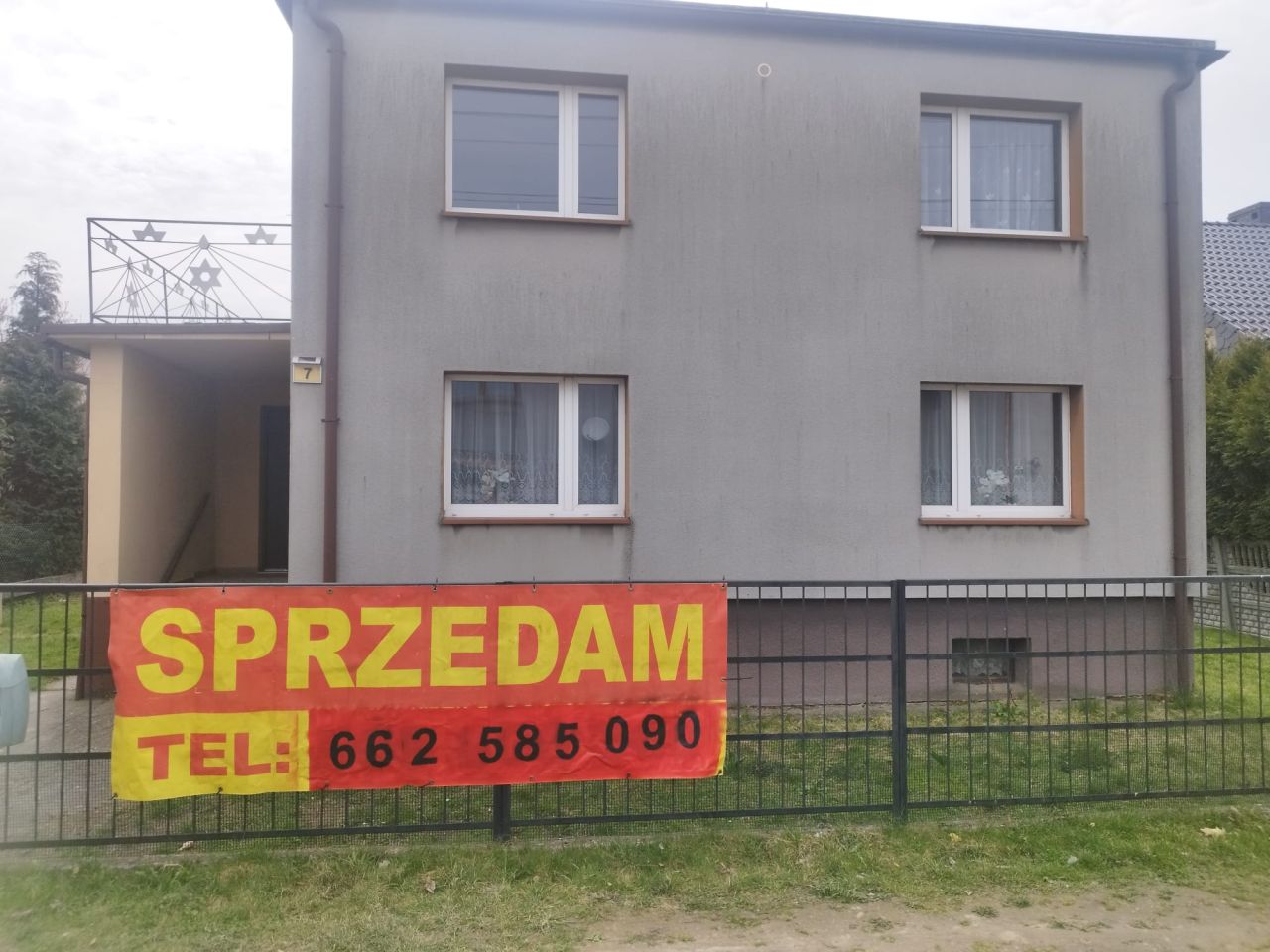 dom wolnostojący, 6 pokoi Kochcice, ul. Słoneczna. Zdjęcie 1