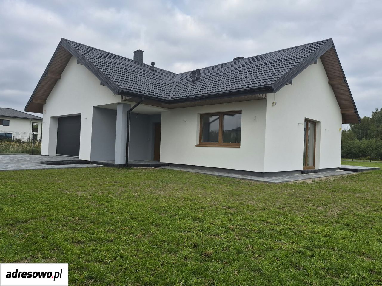 dom wolnostojący, 4 pokoje Stara Wieś, ul. Piniowa. Zdjęcie 1