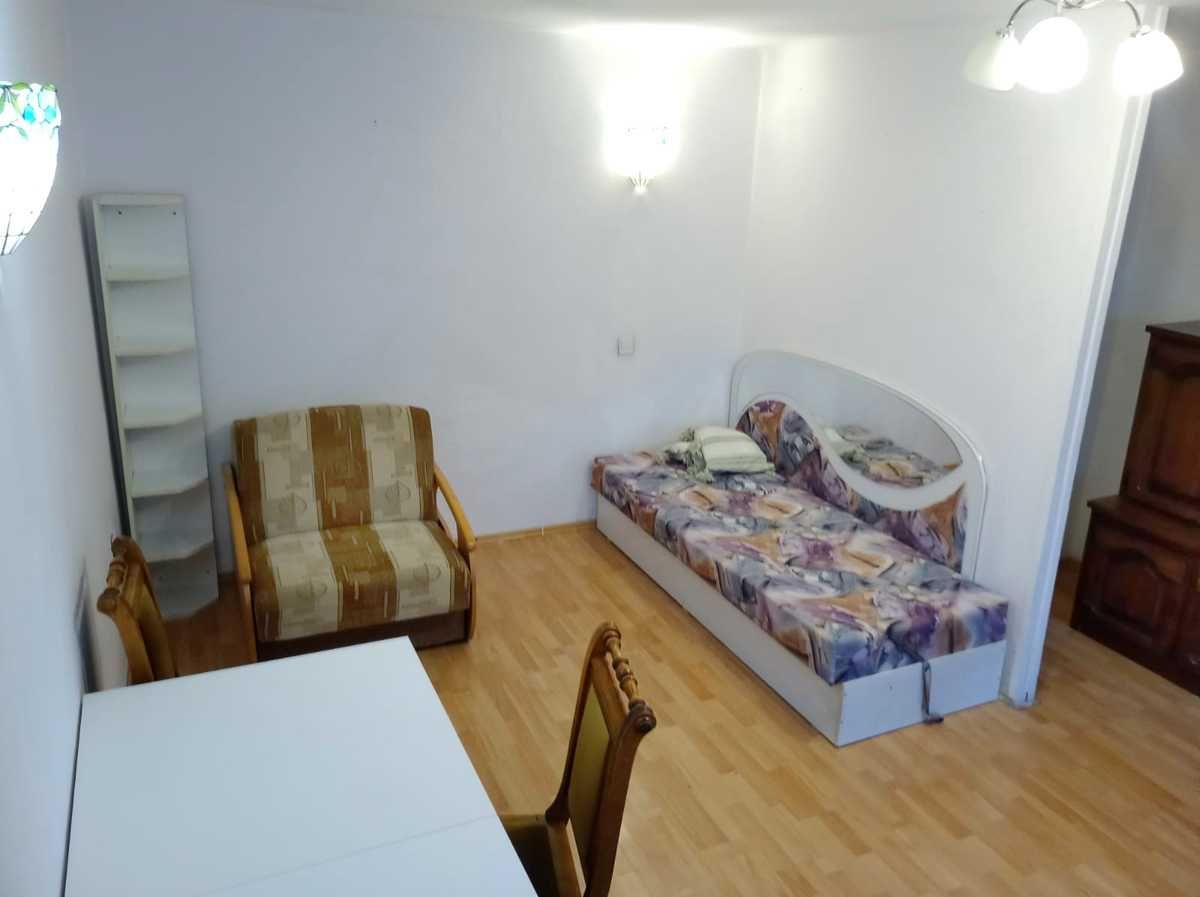 Mieszkanie 1-pokojowe Katowice os. Tysiąclecia. Zdjęcie 2