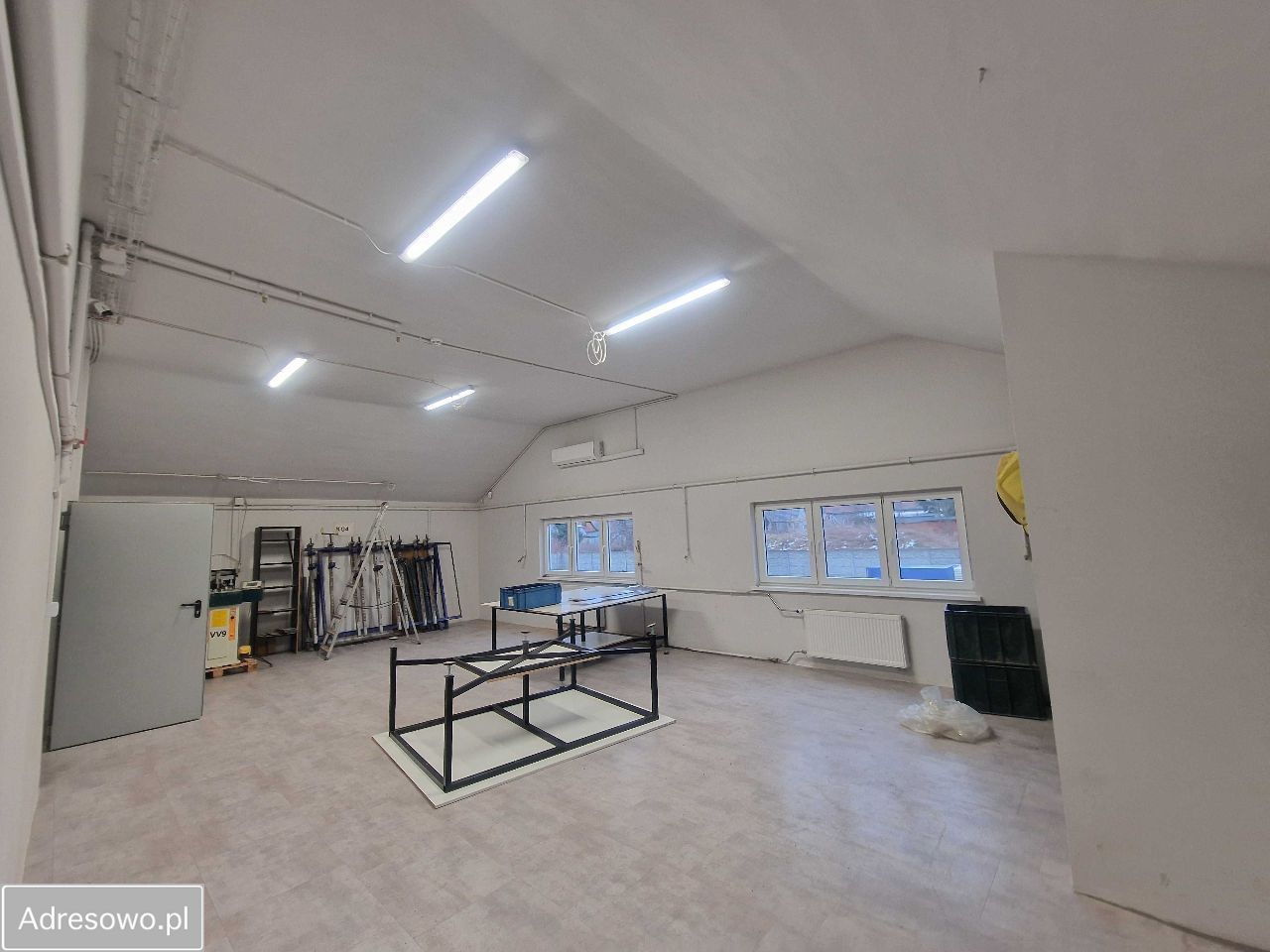 Hala/magazyn Jelenia Góra Centrum, ul. Władysława Orkana. Zdjęcie 12