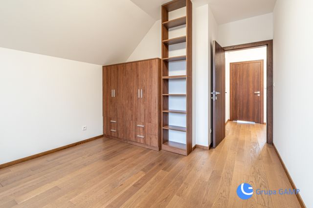 dom wolnostojący, 4 pokoje Bibice, ul. Bławatkowa. Zdjęcie 11