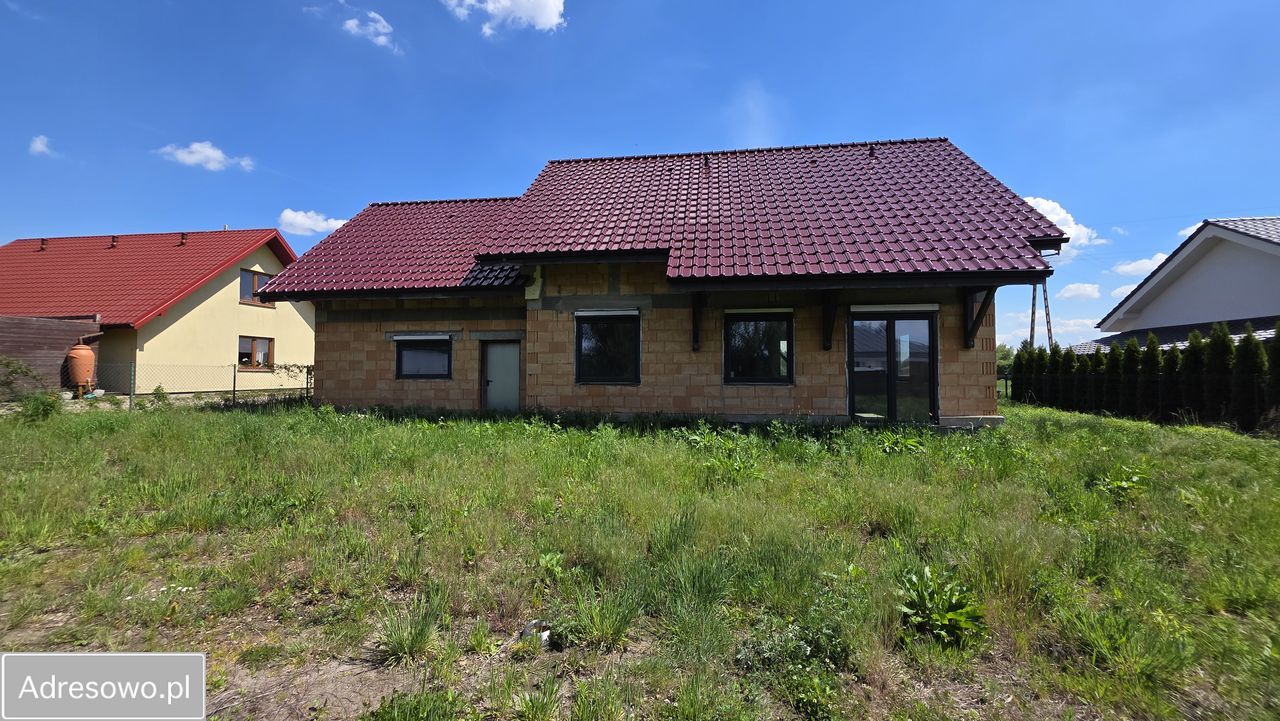 dom wolnostojący, 5 pokoi Lubonieczek. Zdjęcie 4
