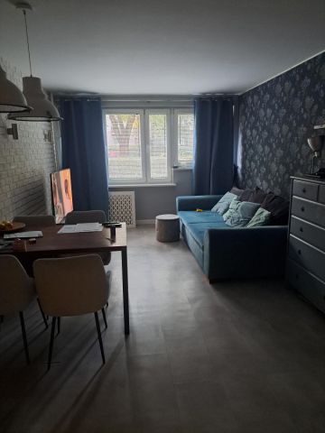 Mieszkanie 2-pokojowe Warszawa Ursus, ul. Walerego Sławka. Zdjęcie 1