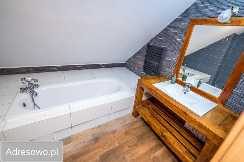 dom wolnostojący, 5 pokoi Busko-Zdrój. Zdjęcie 8