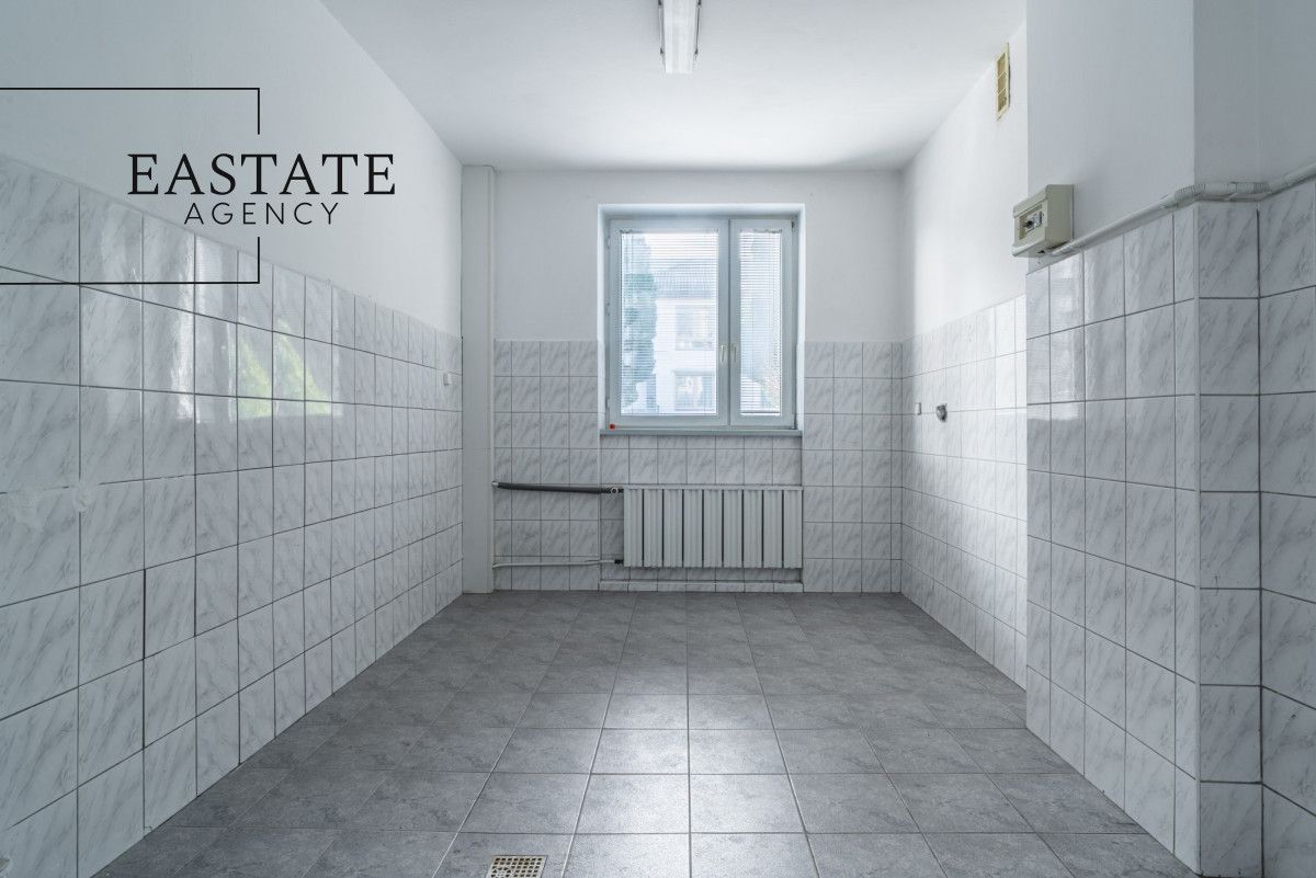 dom wolnostojący, 11 pokoi Rumia, ul. Oliwska. Zdjęcie 16