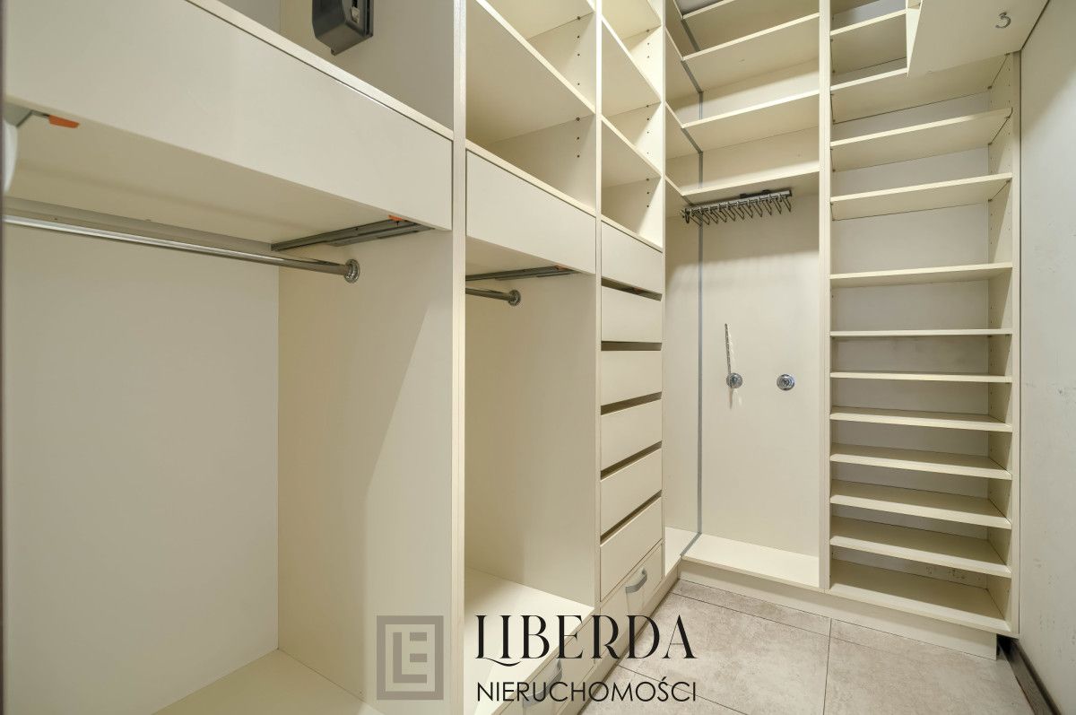 Mieszkanie 5-pokojowe Warszawa Ochota, ul. Grójecka. Zdjęcie 12