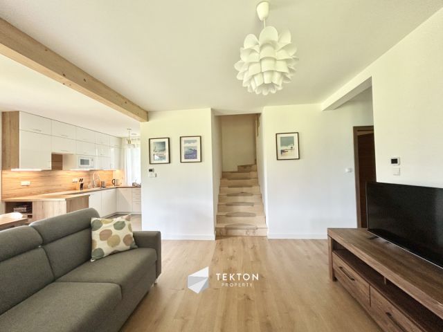 dom wolnostojący, 5 pokoi Winiec. Zdjęcie 30