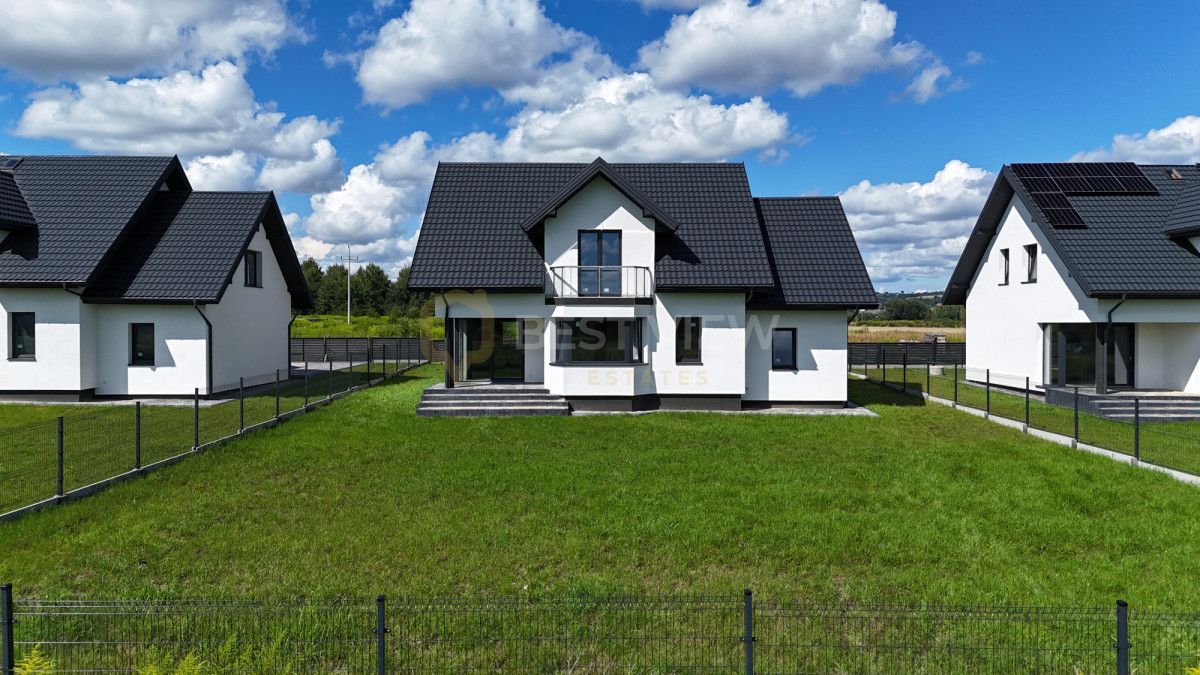 dom wolnostojący, 5 pokoi Kielce. Zdjęcie 9