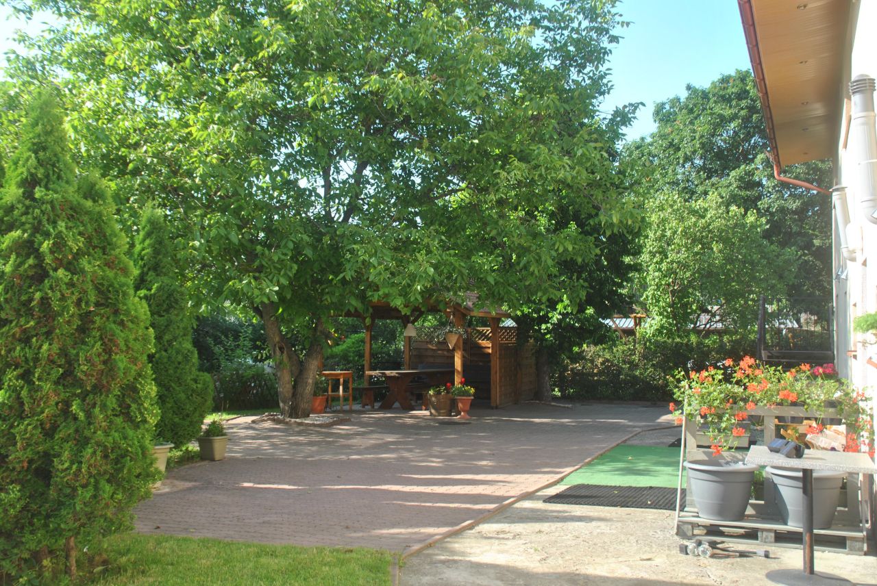 dom wolnostojący, 16 pokoi Krasnobród, ul. Lelewela. Zdjęcie 14