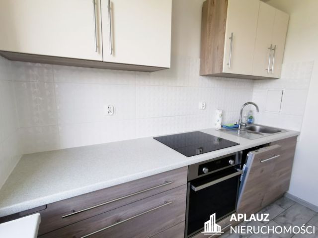 Mieszkanie 3-pokojowe Jelenia Góra Cieplice Śląskie-Zdrój, ul. Wita Stwosza. Zdjęcie 8