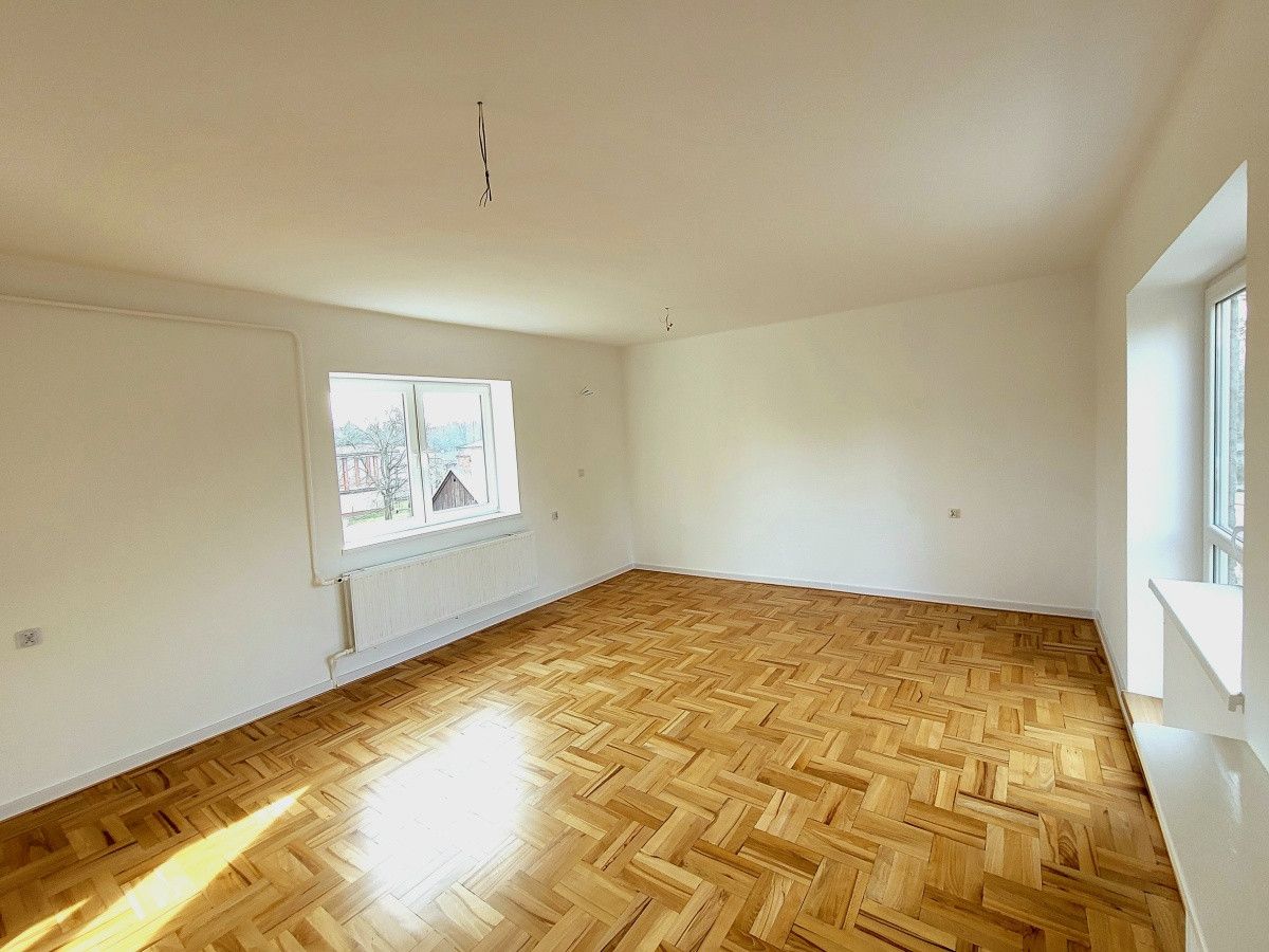 dom wolnostojący, 3 pokoje Krosno, ul. Stanisława Moniuszki. Zdjęcie 17