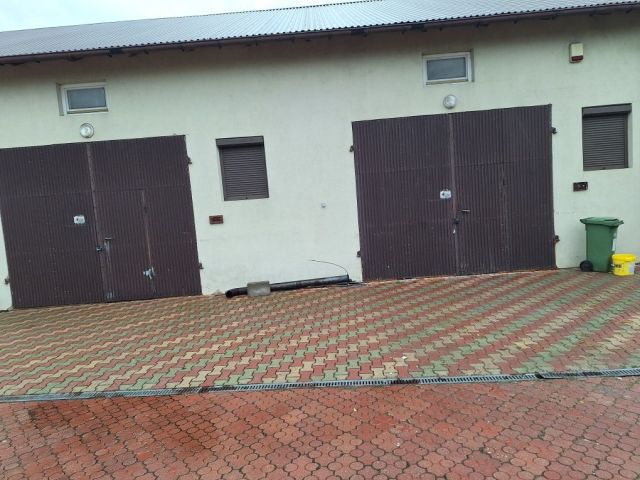 Hala/magazyn Kruszów. Zdjęcie 1