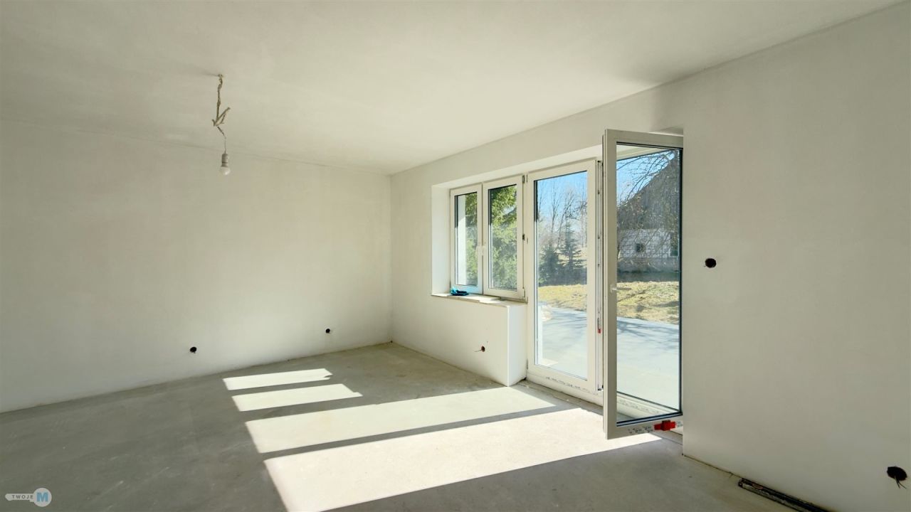 dom wolnostojący, 6 pokoi Miedziana Góra. Zdjęcie 12