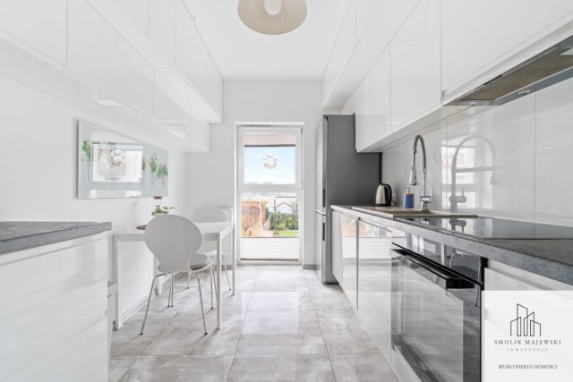 Mieszkanie 3-pokojowe Kiełczów, ul. Makowa. Zdjęcie 2