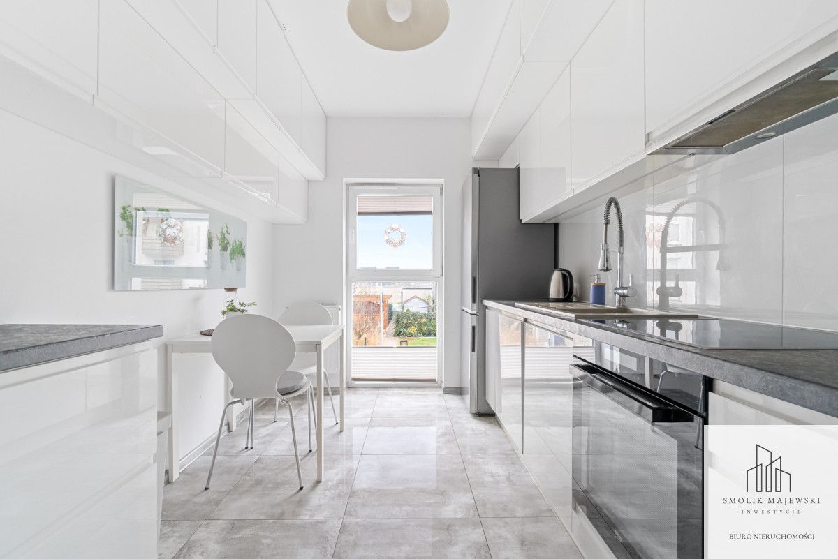 Mieszkanie 3-pokojowe Kiełczów, ul. Makowa. Zdjęcie 2