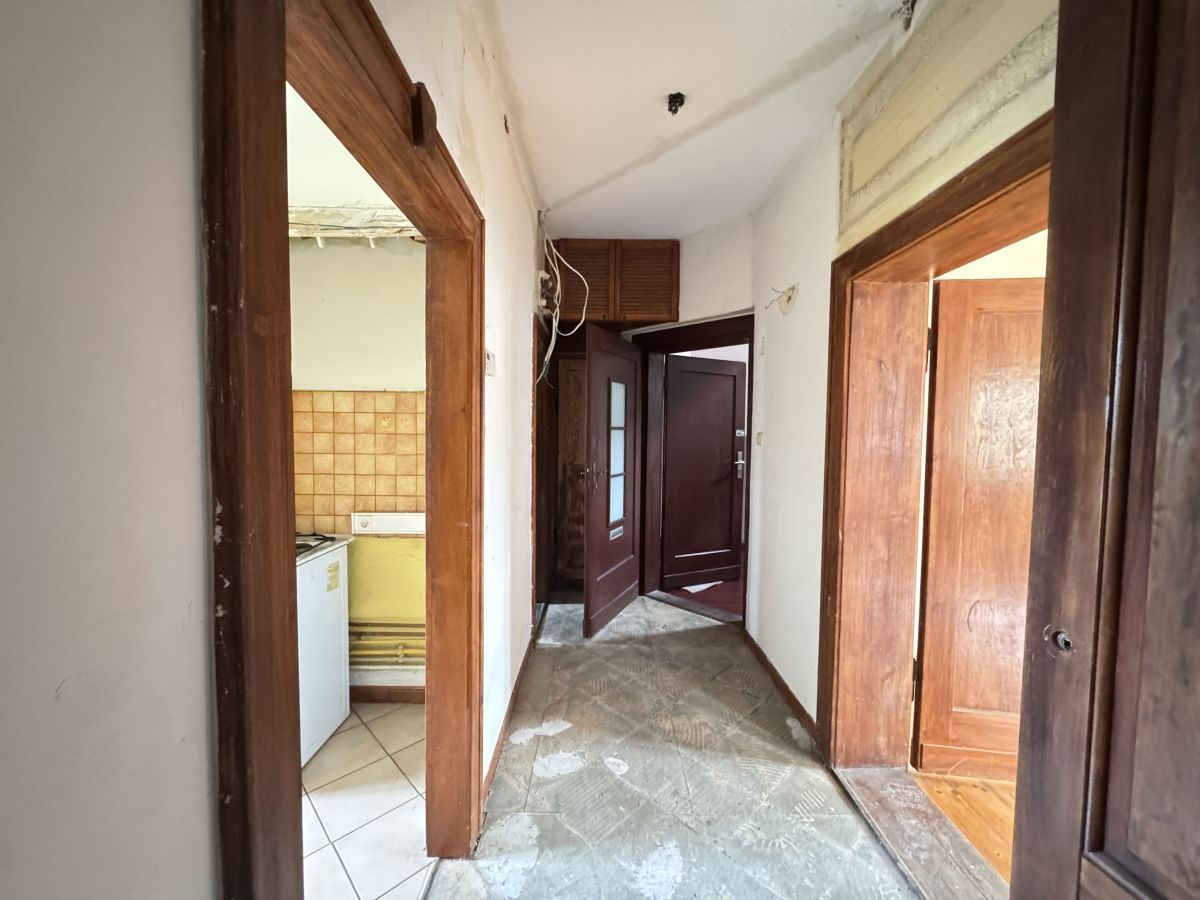 Mieszkanie 3-pokojowe Jelenia Góra, ul. Jana Kochanowskiego. Zdjęcie 11