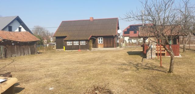 dom wolnostojący, 5 pokoi Piasutno. Zdjęcie 1