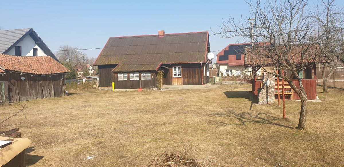 dom wolnostojący, 5 pokoi Piasutno