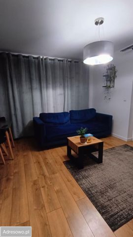 Mieszkanie 3-pokojowe Warszawa, ul. Winorośli. Zdjęcie 1