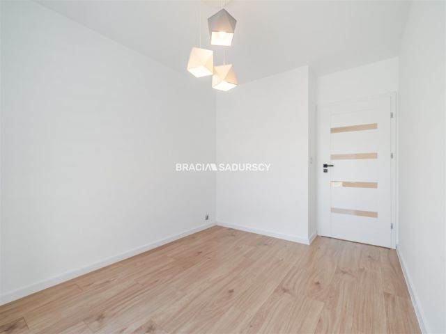 Mieszkanie 2-pokojowe Bochnia, ul. Brzeźnicka. Zdjęcie 24
